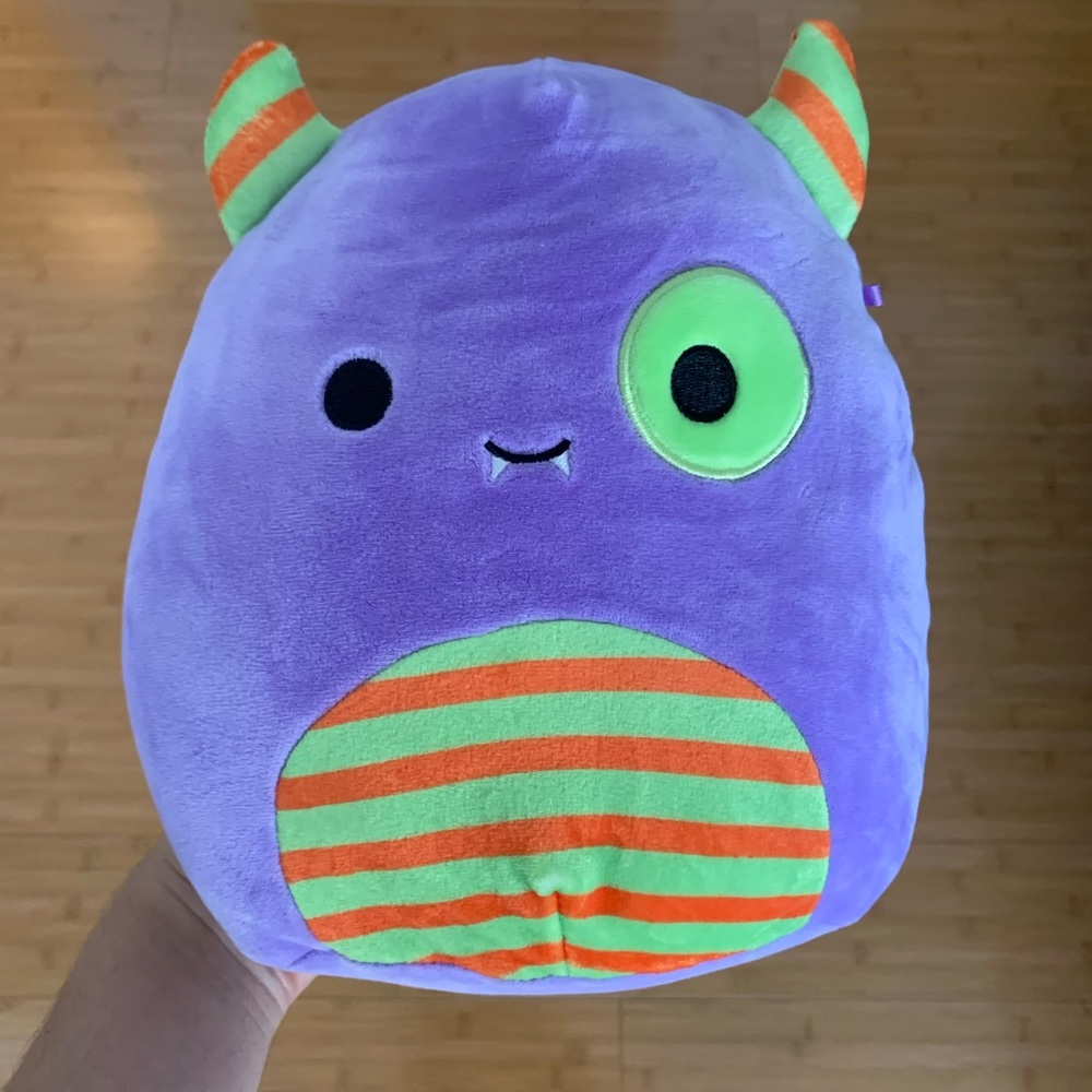 Squishmallow Marvin the Monster 8” RARE perfect condition